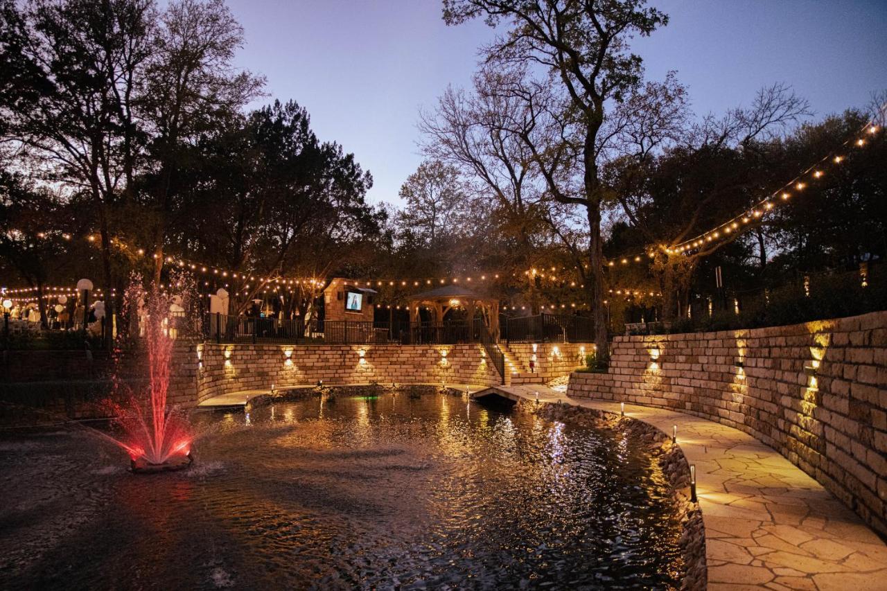 7744 Ranch Glamping Resort Austin Luaran gambar