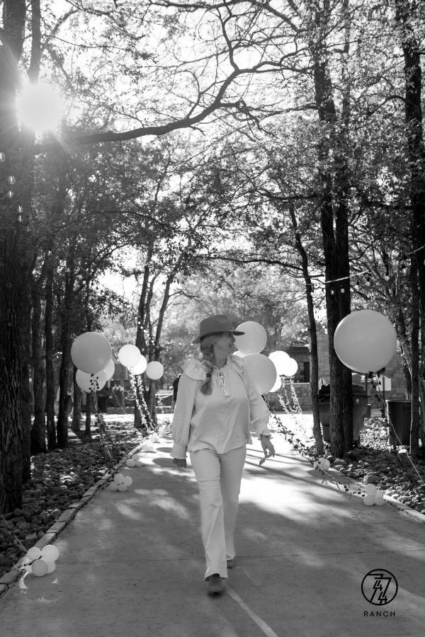 7744 Ranch Glamping Resort Austin Luaran gambar