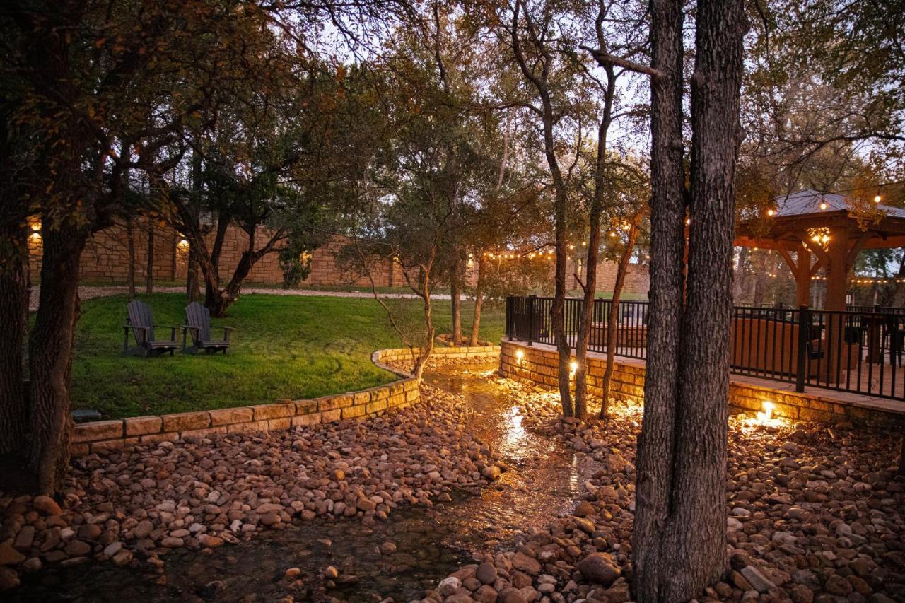 7744 Ranch Glamping Resort Austin Luaran gambar