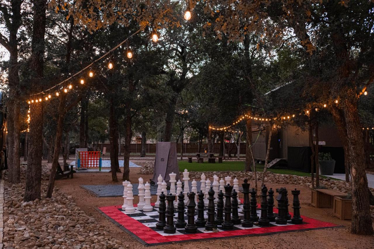 7744 Ranch Glamping Resort Austin Luaran gambar